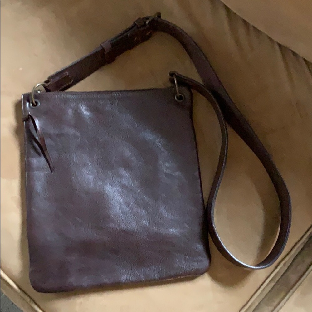 Men’s John Varvatos cross body city bag.